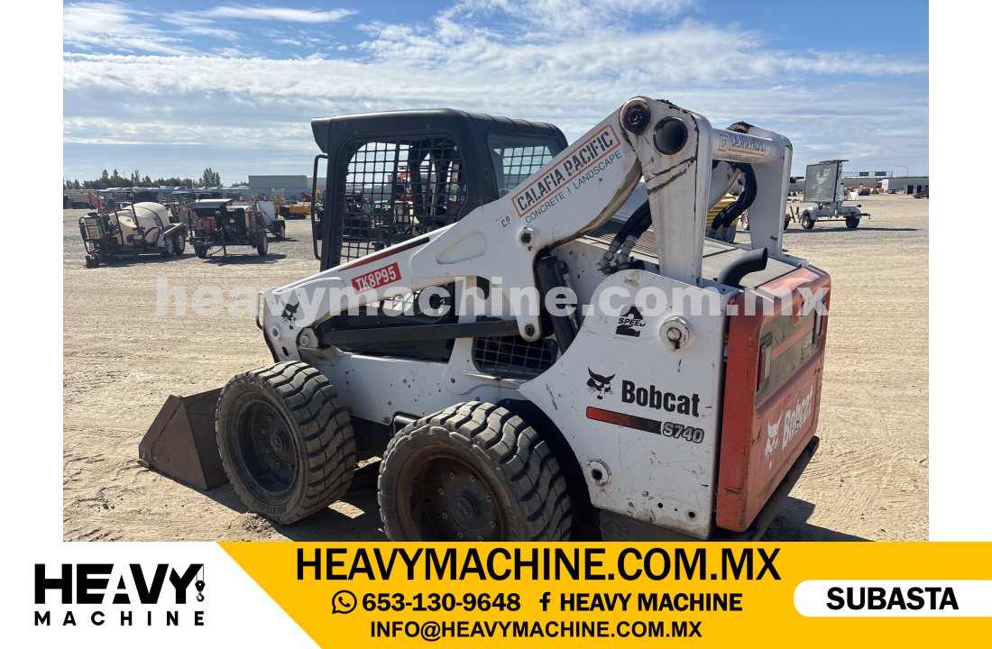 Maquinaria Pesada Mini Cargador 2016 BOBCAT S740