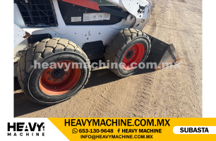 Maquinaria Pesada Mini Cargador 2014 BOBCAT S590