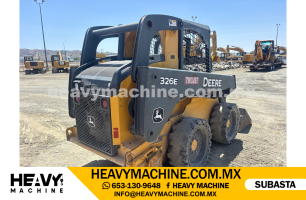Maquinaria Pesada Mini Cargador 2015 JOHN DEERE 326E