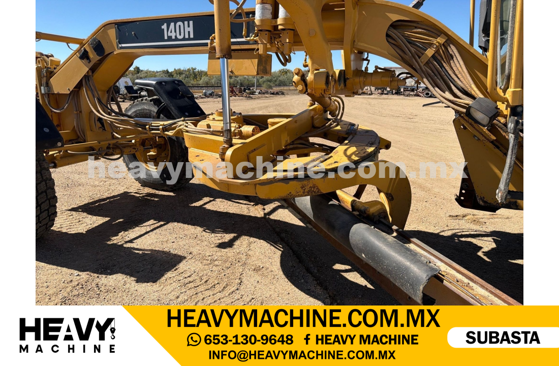 Maquinaria Pesada Motoconformadora 1997 CAT 140H