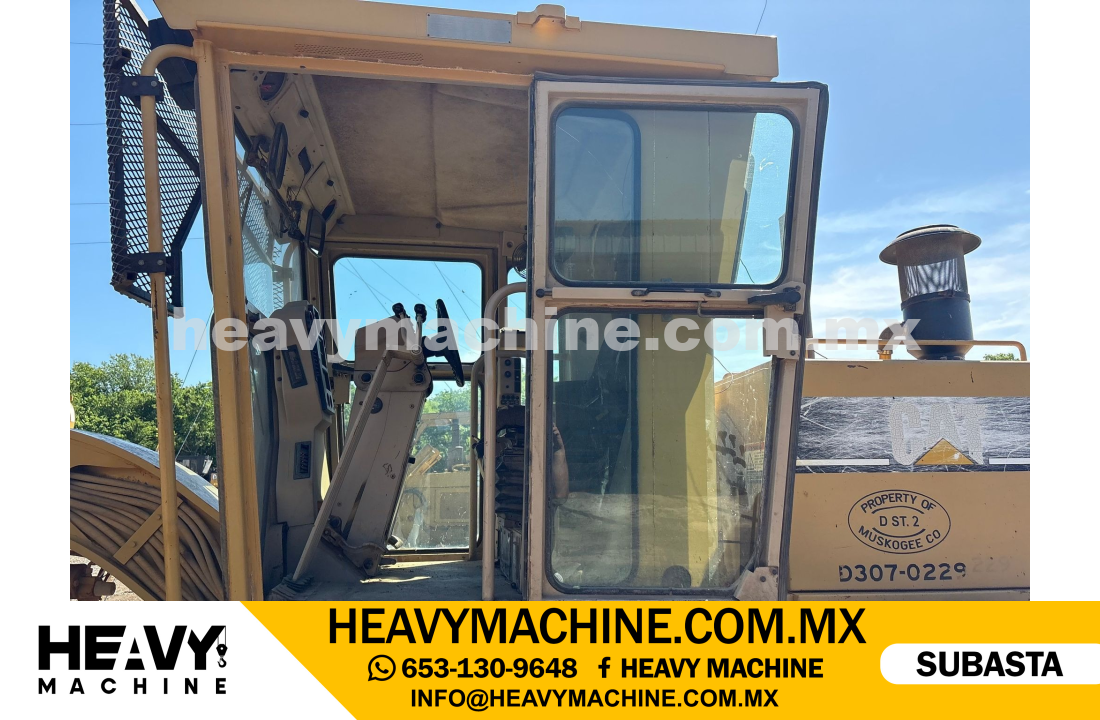 Maquinaria Pesada Motoconformadora 1999 CAT 140H