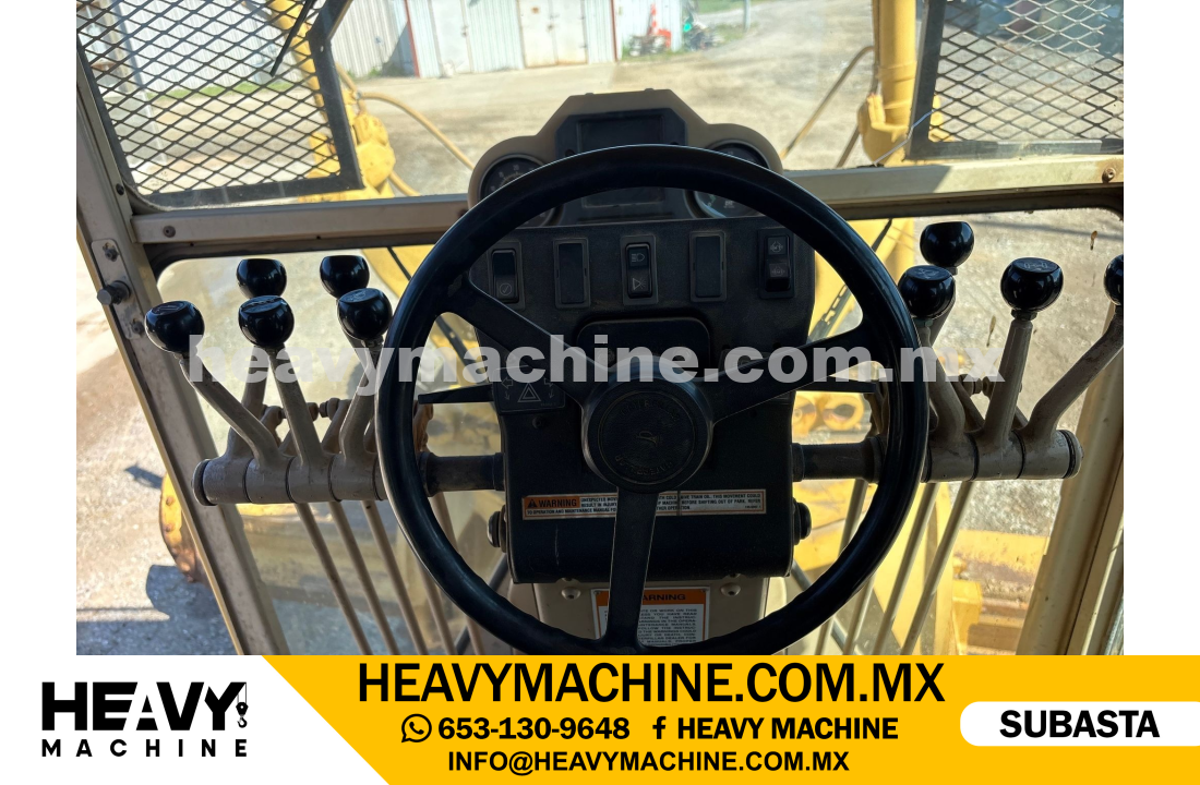 Maquinaria Pesada Motoconformadora 1999 CAT 140H