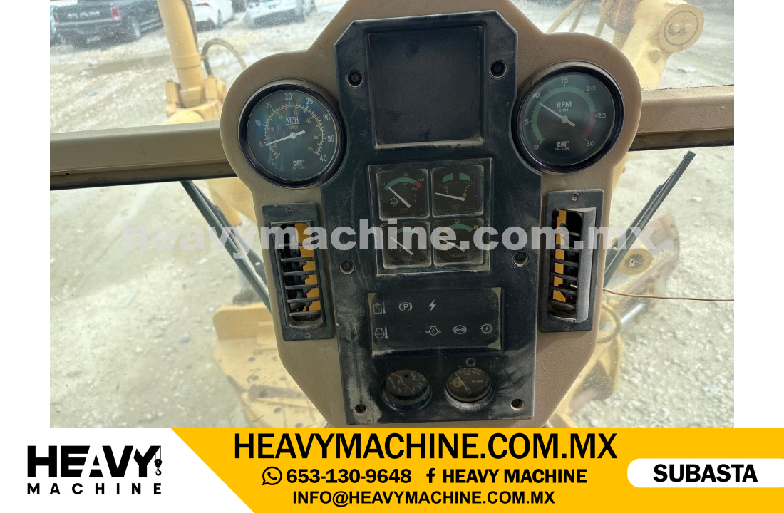 Maquinaria Pesada Motoconformadora 2001 CAT 140H