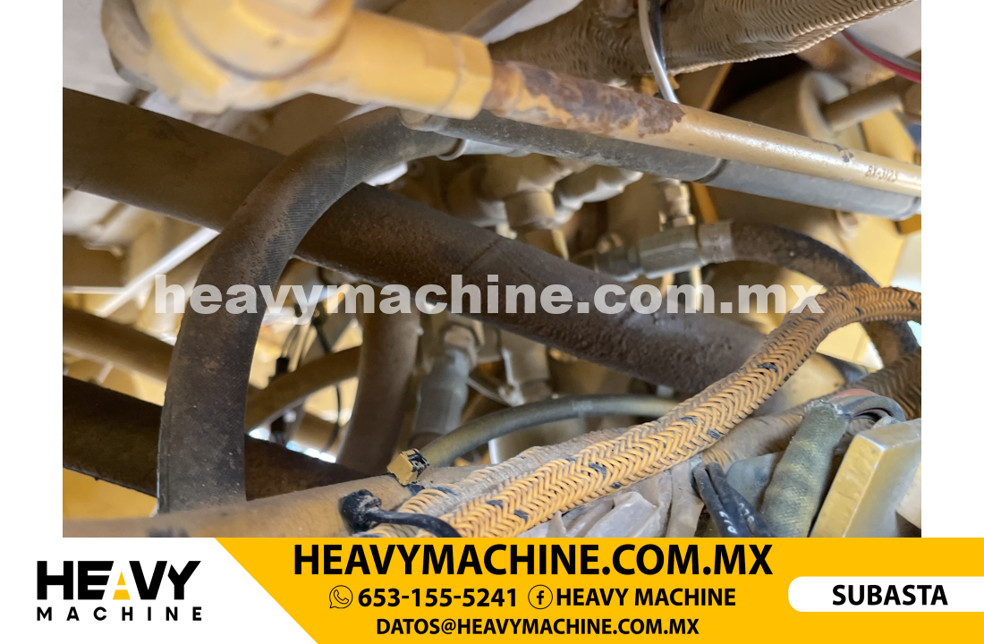 Maquinaria Pesada Motoconformadora 2002 CAT 140H