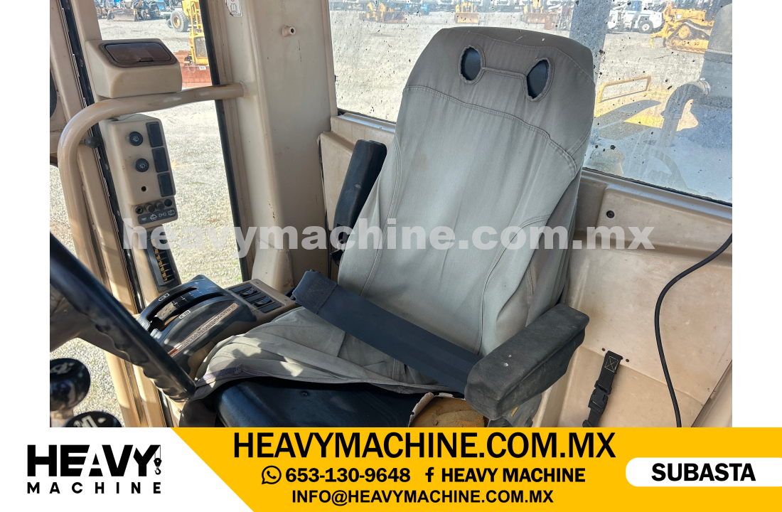 Maquinaria Pesada Motoconformadora 2002 CAT 140H