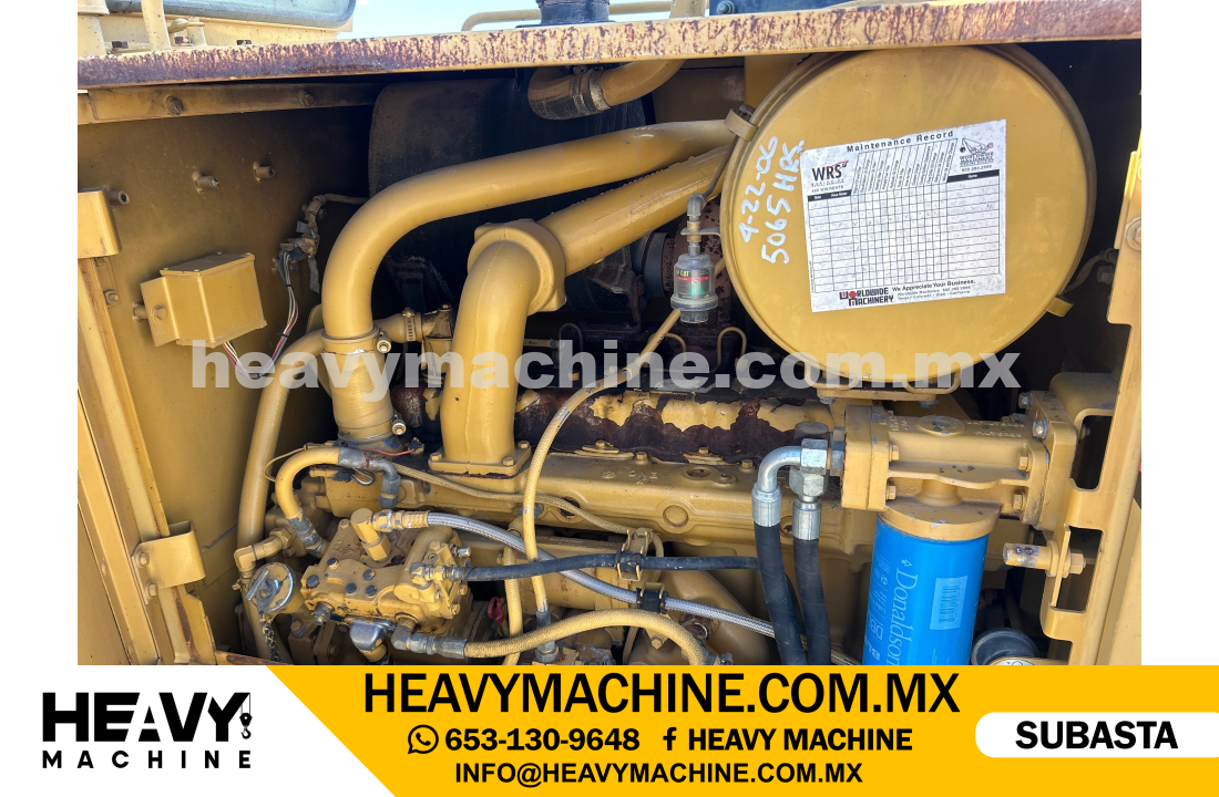 Maquinaria Pesada Motoconformadora 2002 CAT 140H