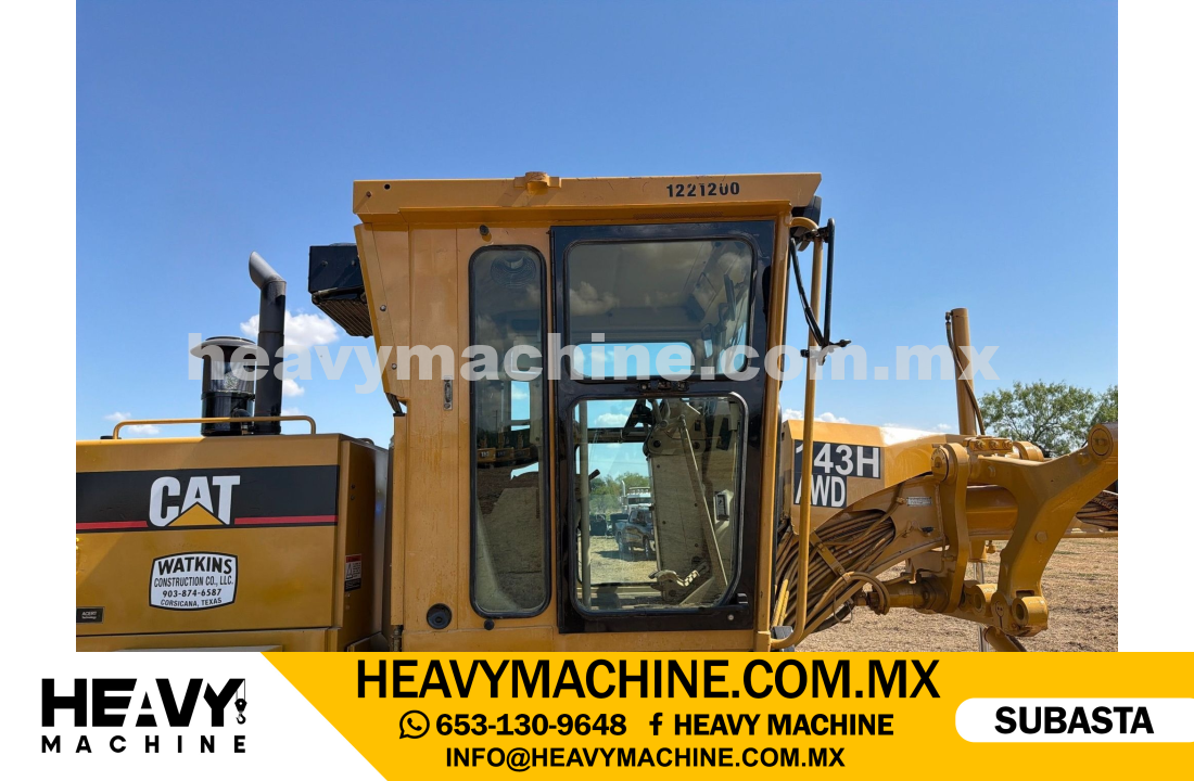 Maquinaria Pesada Motoconformadora 2002 CAT 143H VHP