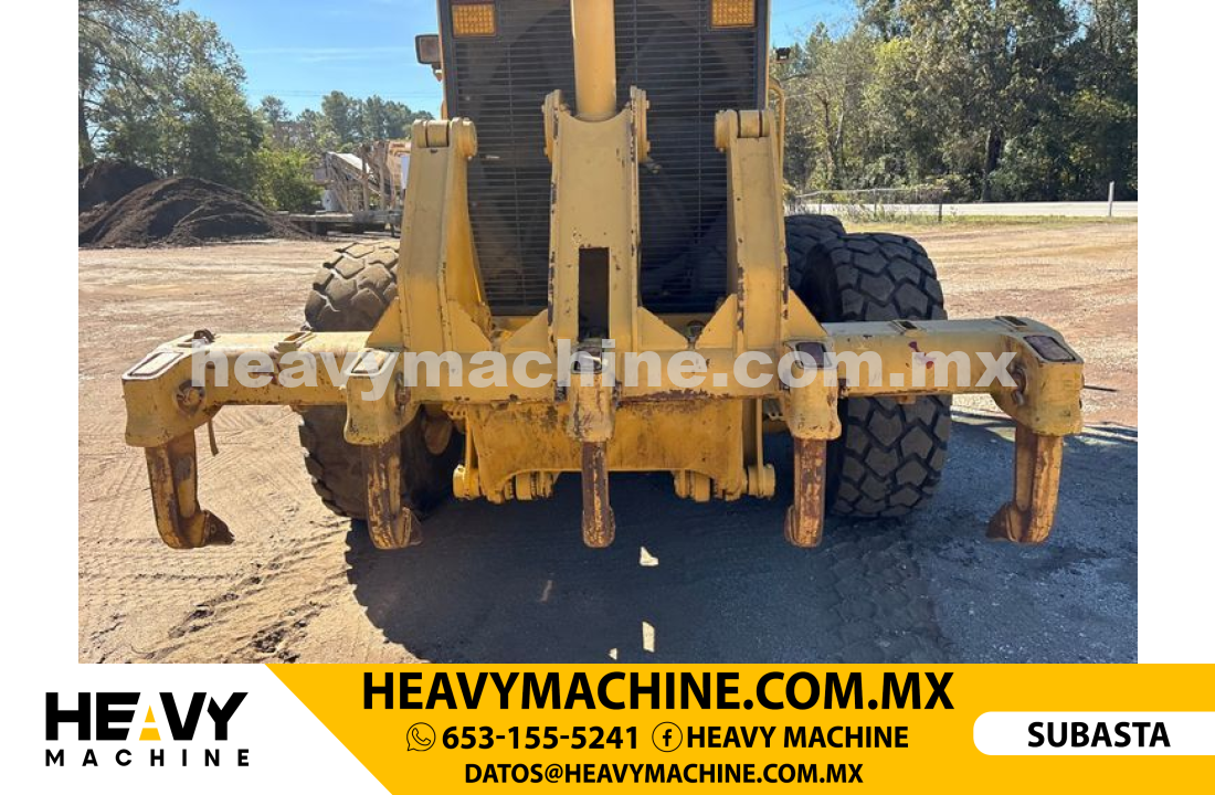 Maquinaria Pesada Motoconformadora 2006 CAT 140H