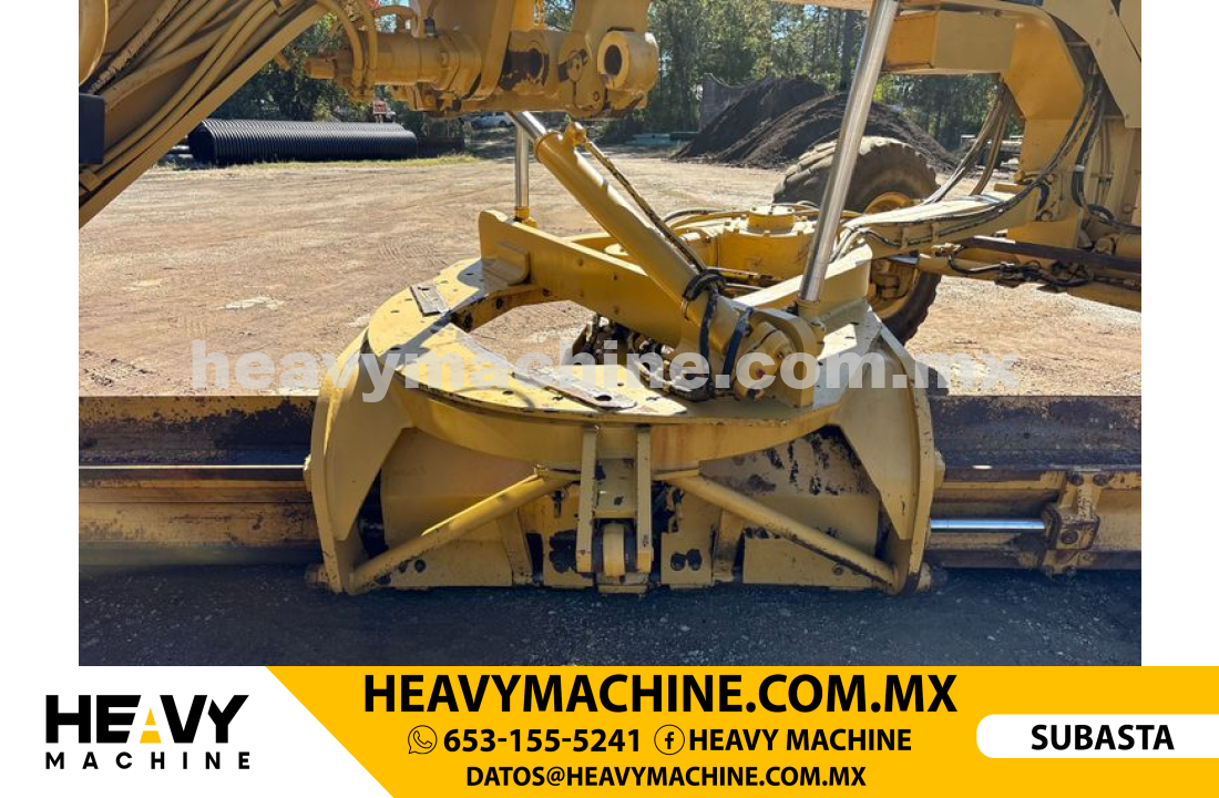 Maquinaria Pesada Motoconformadora 2006 CAT 140H