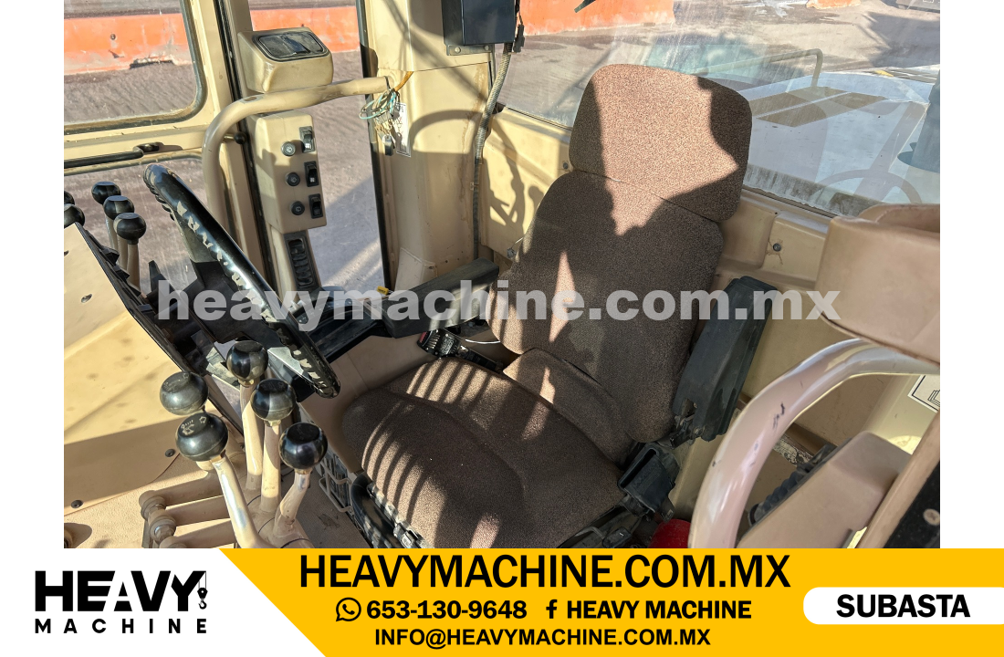 Maquinaria Pesada Motoconformadora 2007 CAT 140H