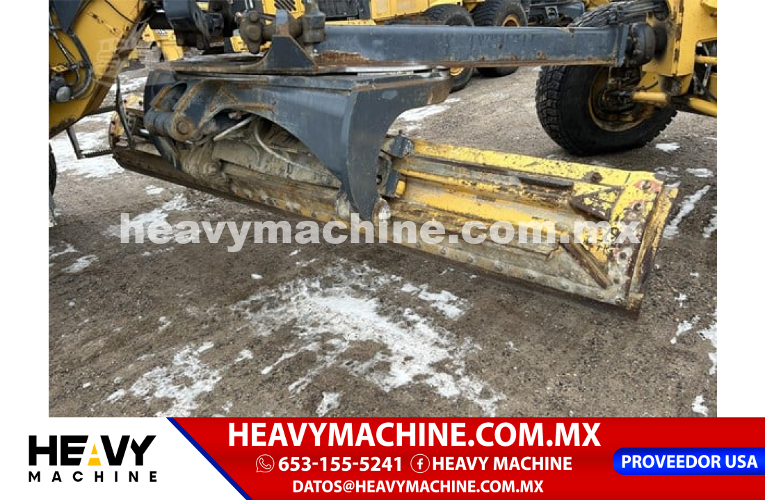 Maquinaria Pesada Motoconformadora 2007 John Deere 772D