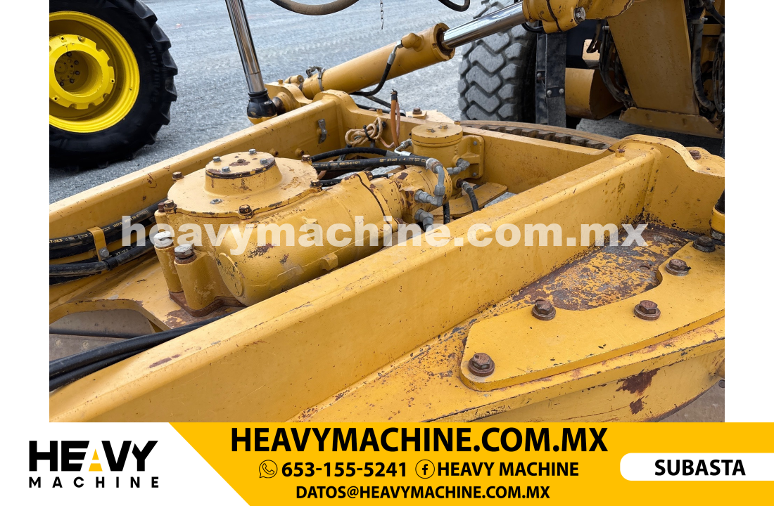 Maquinaria Pesada Motoconformadora 2011 CAT 16M