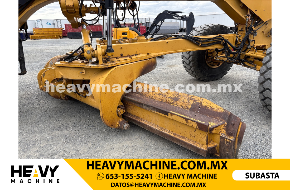 Maquinaria Pesada Motoconformadora 2011 CAT 16M