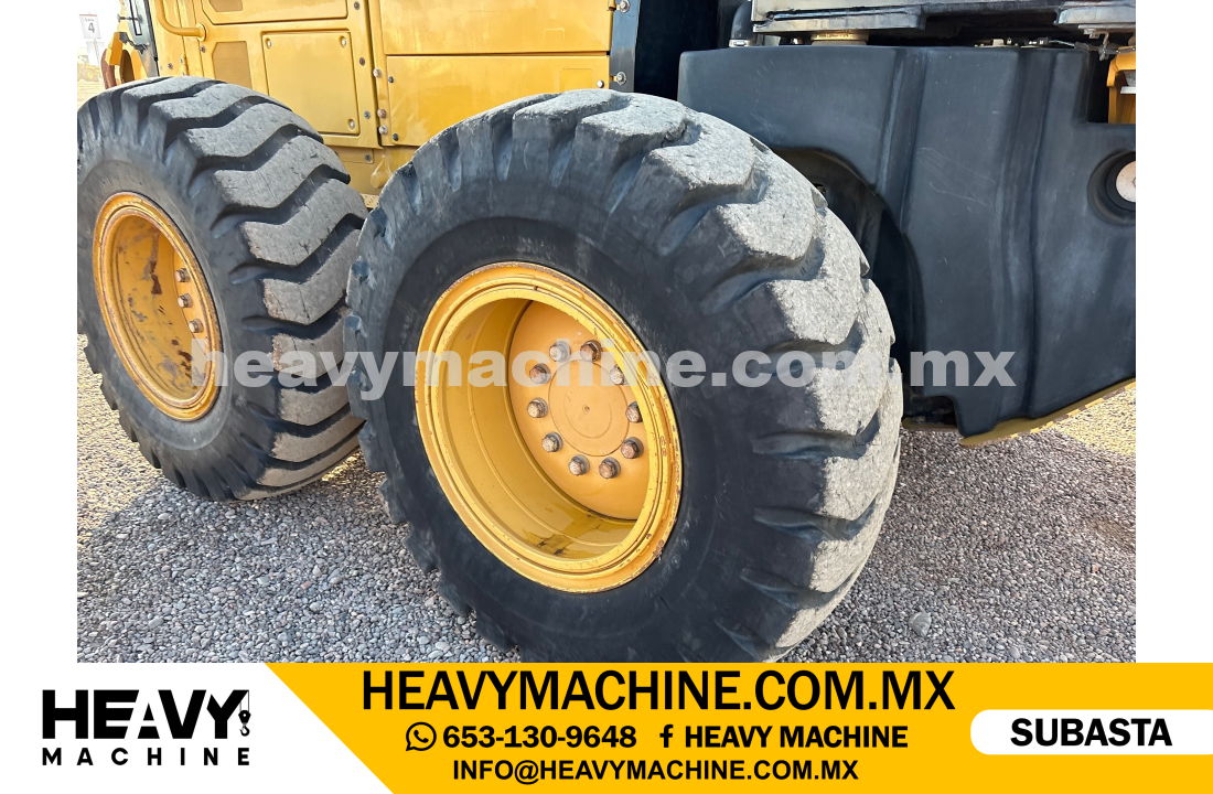 Maquinaria Pesada Motoconformadora 2014 CAT 140M3