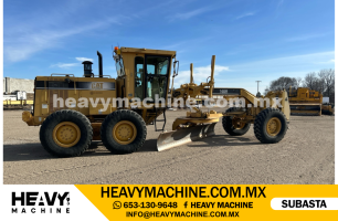 Maquinaria Pesada Motoconformadora 2001 CAT 140H