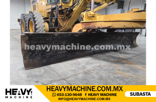 Maquinaria Pesada Motoconformadora 2001 CAT 140H