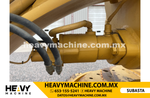 Maquinaria Pesada Motoconformadora 2002 CAT 140H
