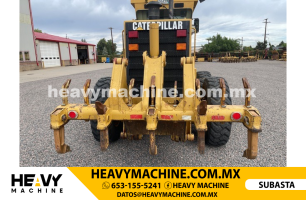 Maquinaria Pesada Motoconformadora 2002 CAT 140H