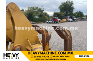 Maquinaria Pesada Motoconformadora 2002 CAT 140H