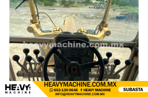 Maquinaria Pesada Motoconformadora 2006 CAT 140H