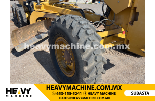 Maquinaria Pesada Motoconformadora 2011 CAT 140M2