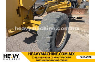 Maquinaria Pesada Motoconformadora 2011 CAT 140M2