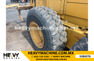 Maquinaria Pesada Motoconformadora 2011 CAT 140M2