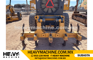 Maquinaria Pesada Motoconformadora 2017 JOHN DEERE 672GP