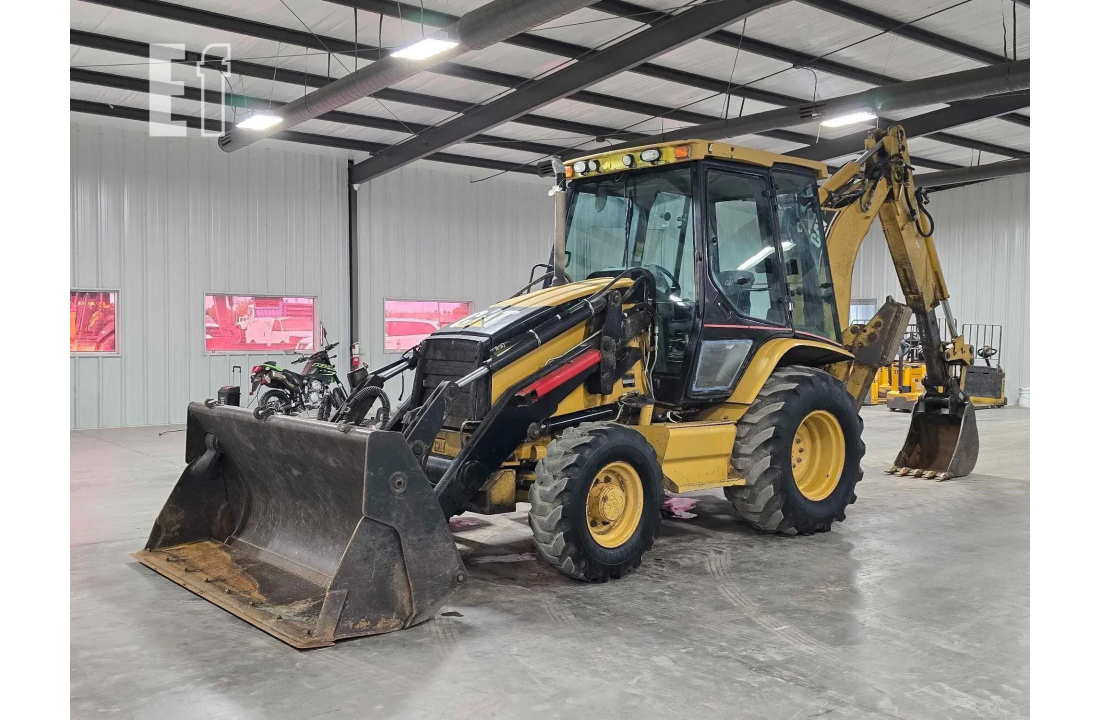 CAT 416D 2004