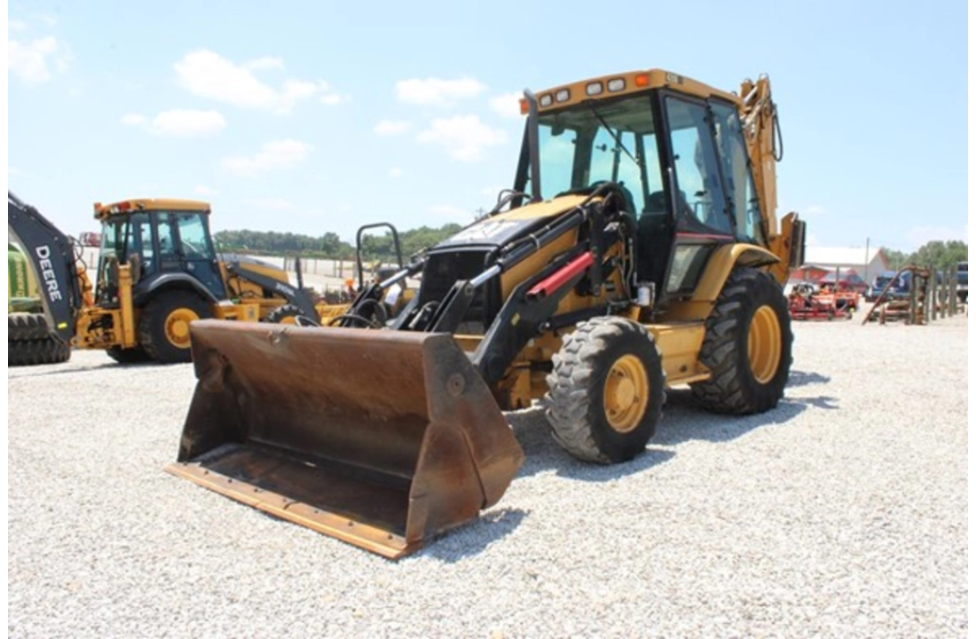 CAT 420D 2004
