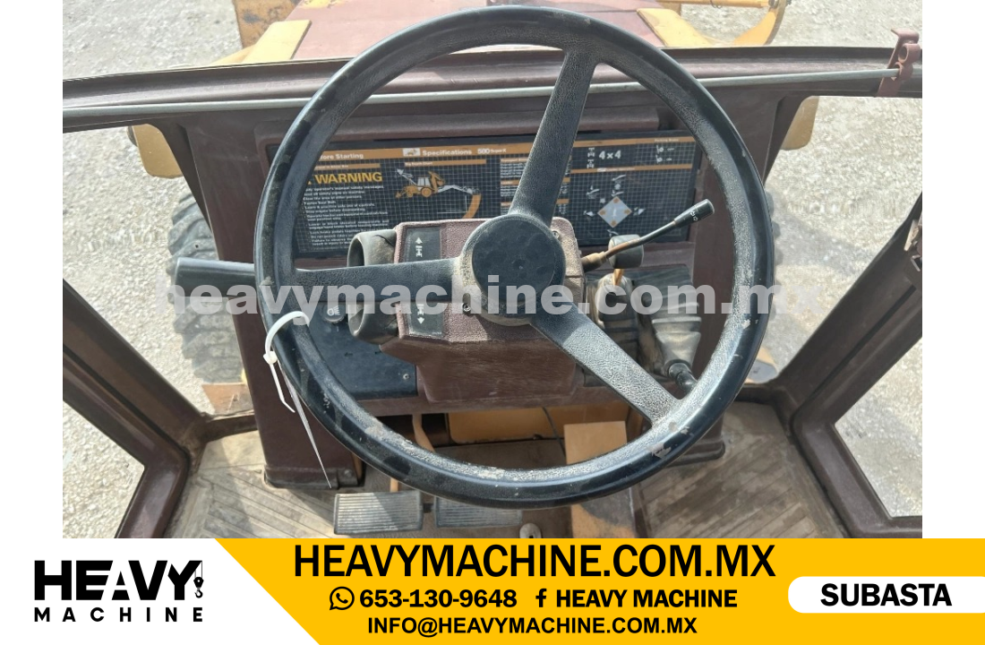 Maquinaria Pesada Retroexcavadora 1991 CASE 580 Super K