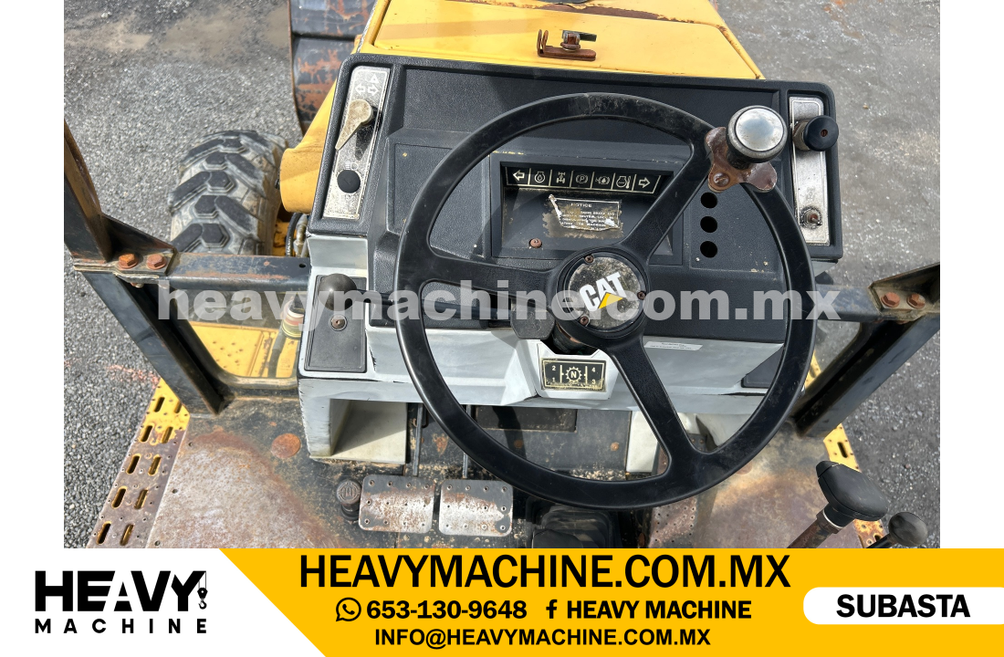 Maquinaria Pesada Retroexcavadora 1995 CAT 416B