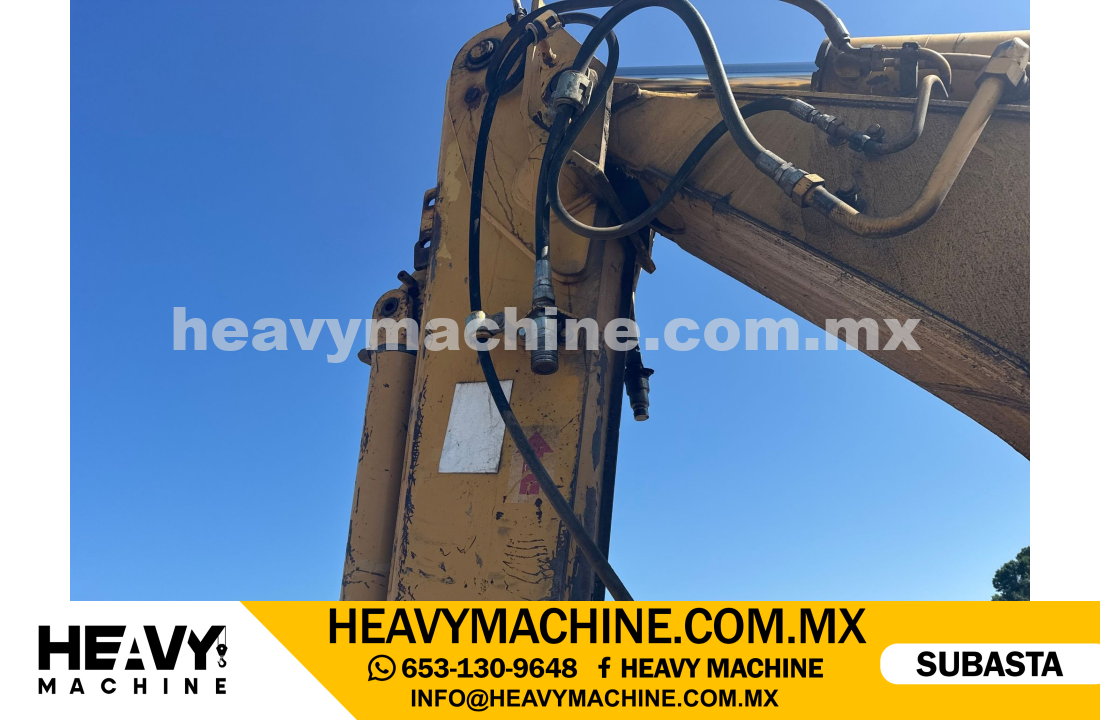 Maquinaria Pesada Retroexcavadora 1999 CAT 426C