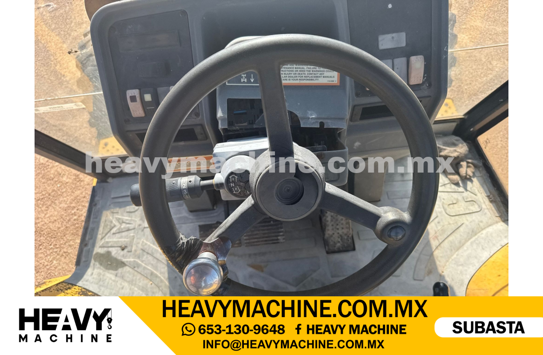 Maquinaria Pesada Retroexcavadora 1999 CAT 426C