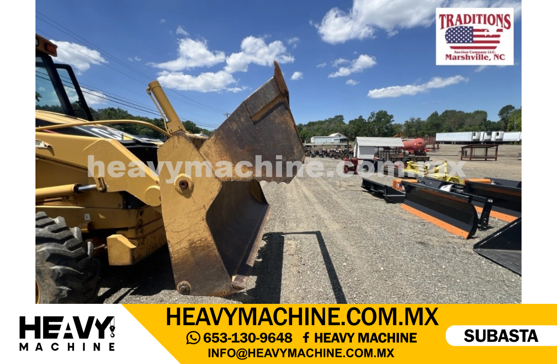 Maquinaria Pesada Retroexcavadora 2000 CAT 420d
