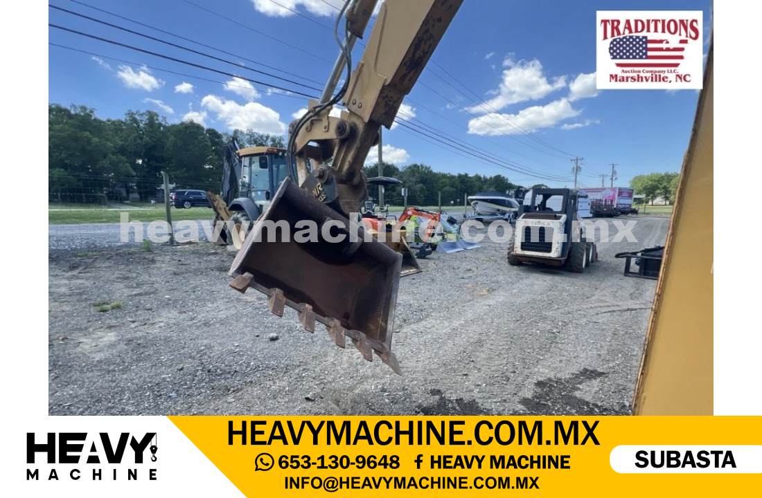 Maquinaria Pesada Retroexcavadora 2000 CAT 420d