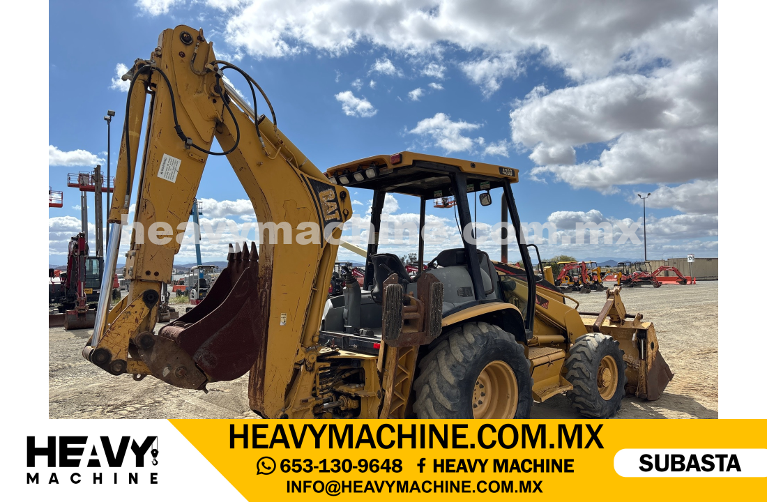 Maquinaria Pesada Retroexcavadora 2001 CAT 420D