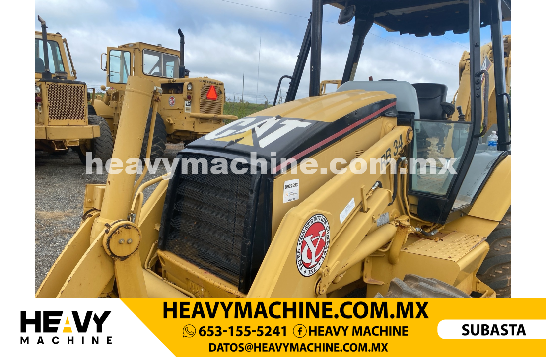 Maquinaria Pesada Retroexcavadora 2002 CAT 420D
