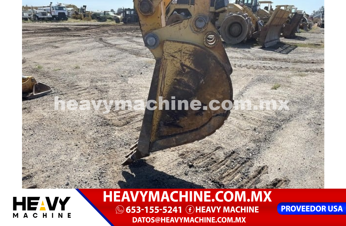 Maquinaria Pesada Retroexcavadora 2002 JOHN DEERE 710D