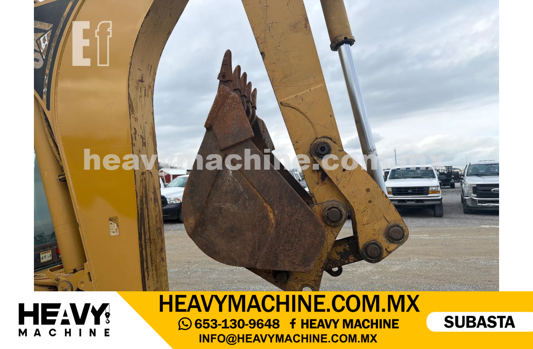 Maquinaria Pesada Retroexcavadora 2003 CAT 416D