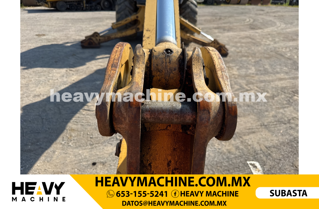 Maquinaria Pesada Retroexcavadora 2003 JOHN DEERE 410G