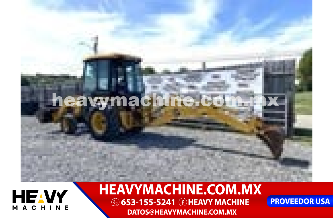 Maquinaria Pesada Retroexcavadora 2003 John Deere 110