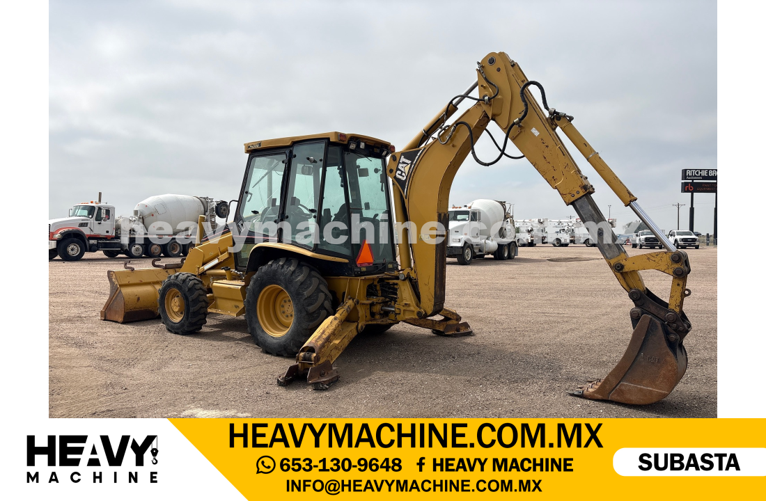 Maquinaria Pesada Retroexcavadora 2004 CAT 420D