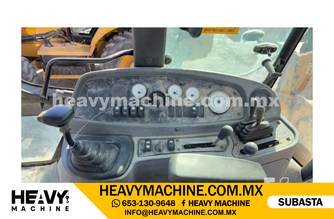 Maquinaria Pesada Retroexcavadora 2005 CAT 416D