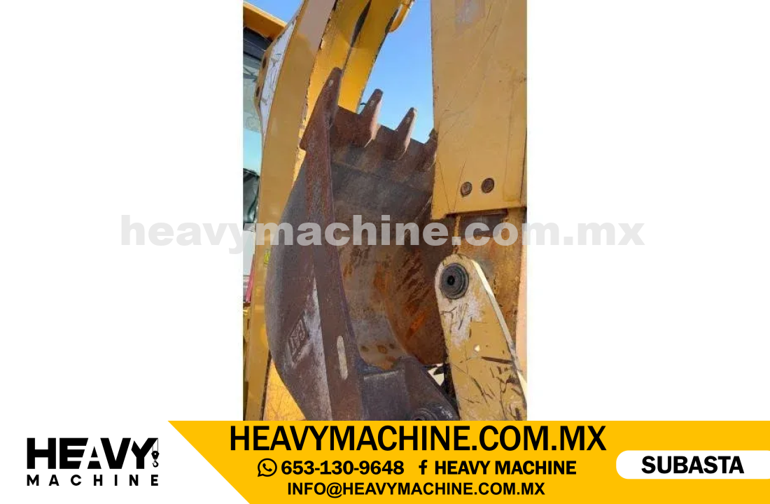 Maquinaria Pesada Retroexcavadora 2005 CAT 416D