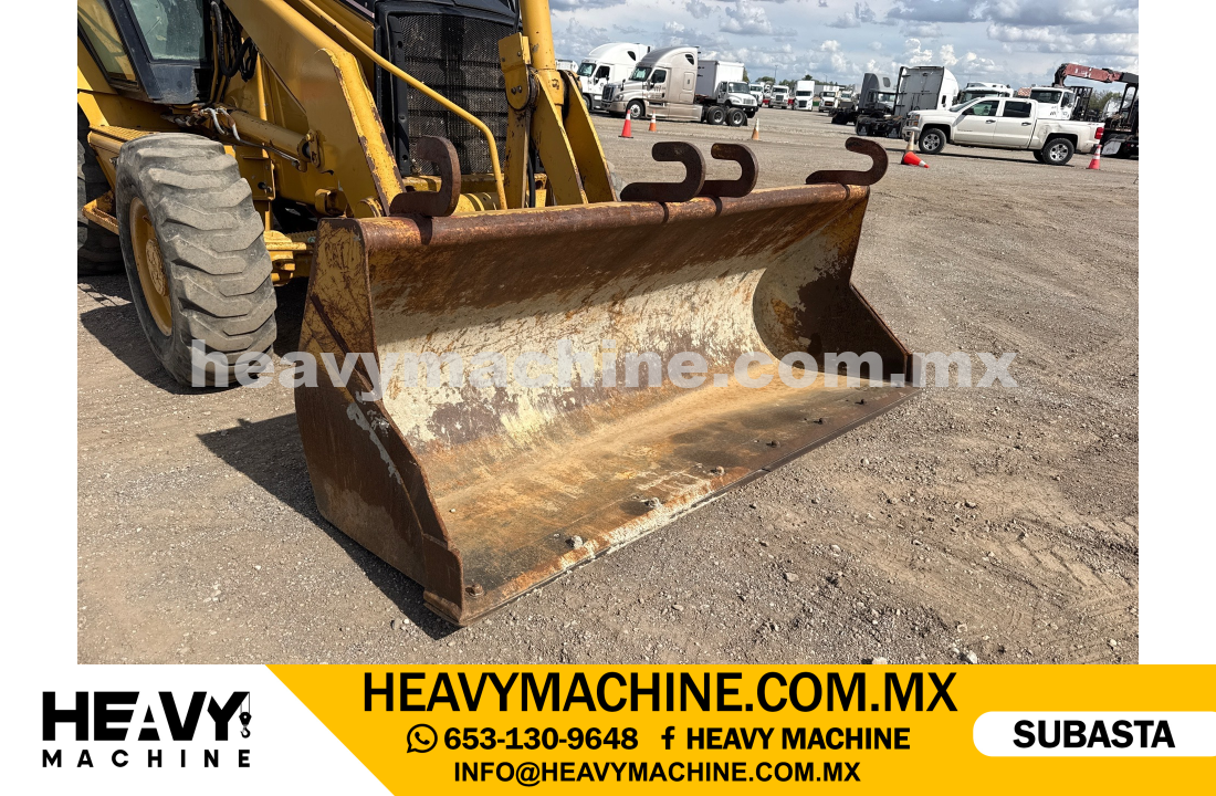 Maquinaria Pesada Retroexcavadora 2005 CAT 416 D