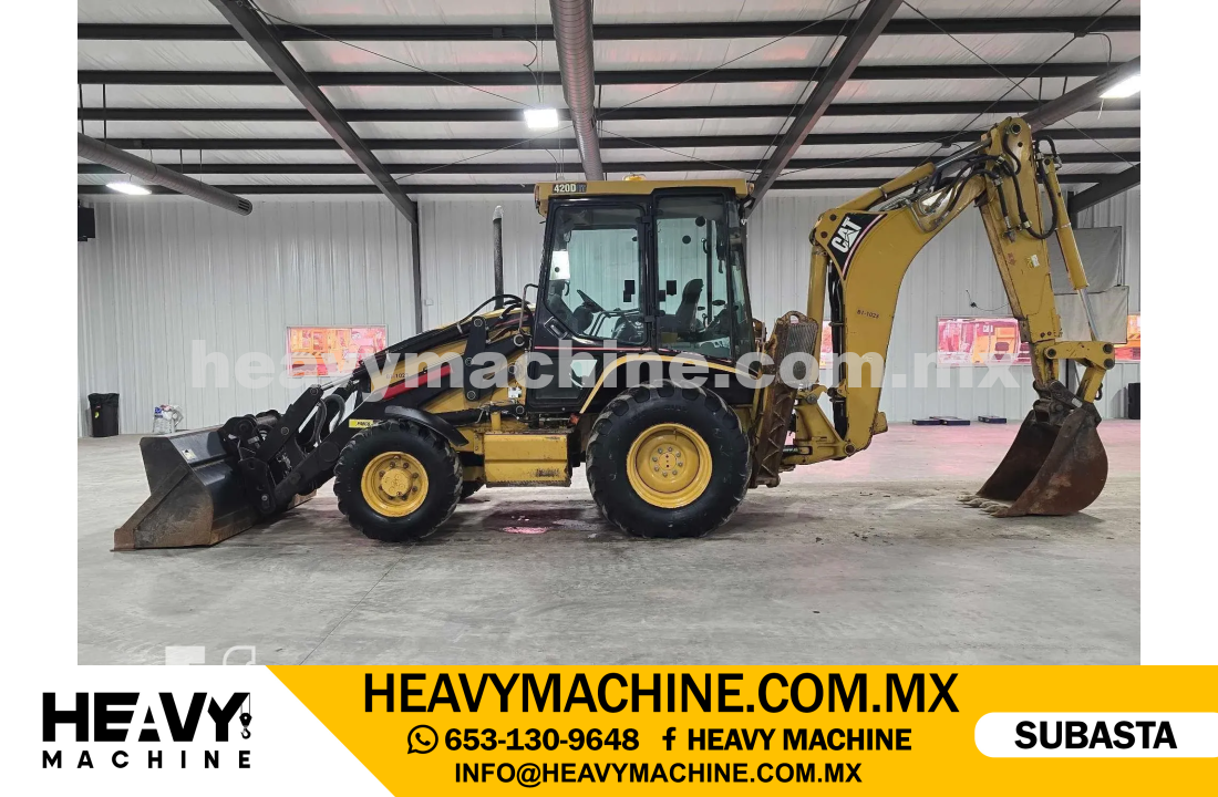 Maquinaria Pesada Retroexcavadora 2005 CAT 420D IT