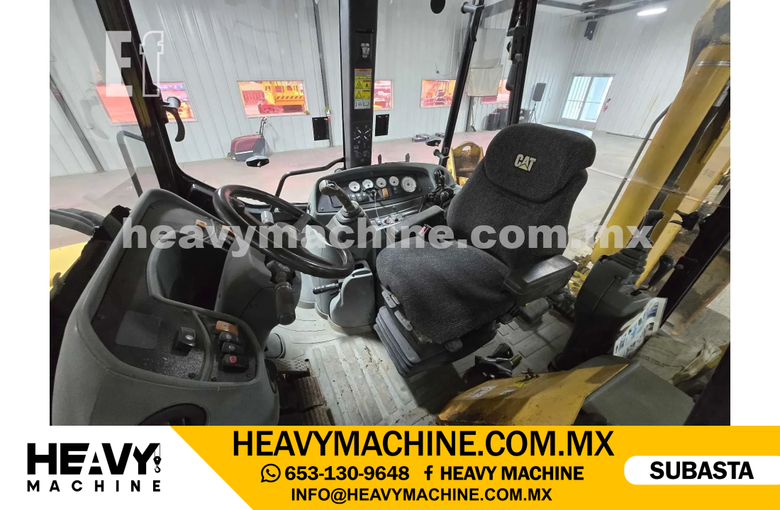 Maquinaria Pesada Retroexcavadora 2005 CAT 420D IT