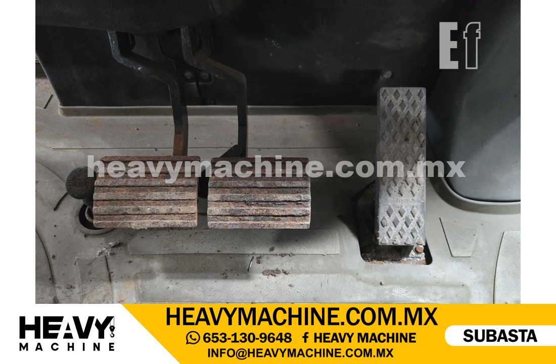 Maquinaria Pesada Retroexcavadora 2005 CAT 420D IT