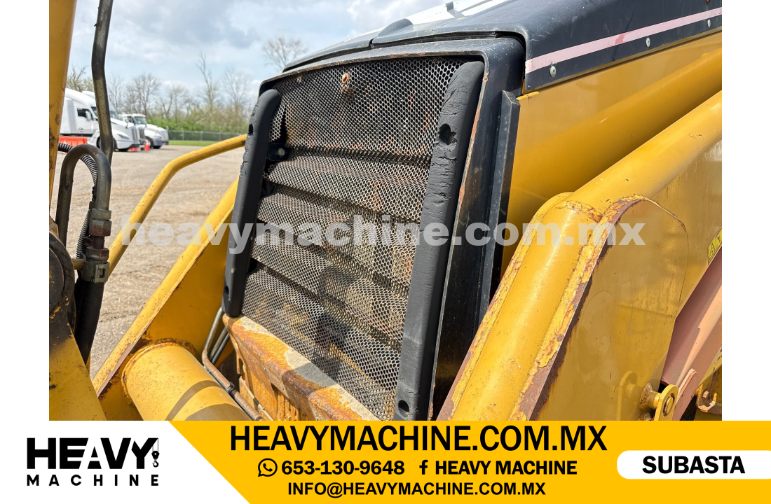 Maquinaria Pesada Retroexcavadora 2006 CAT 416D